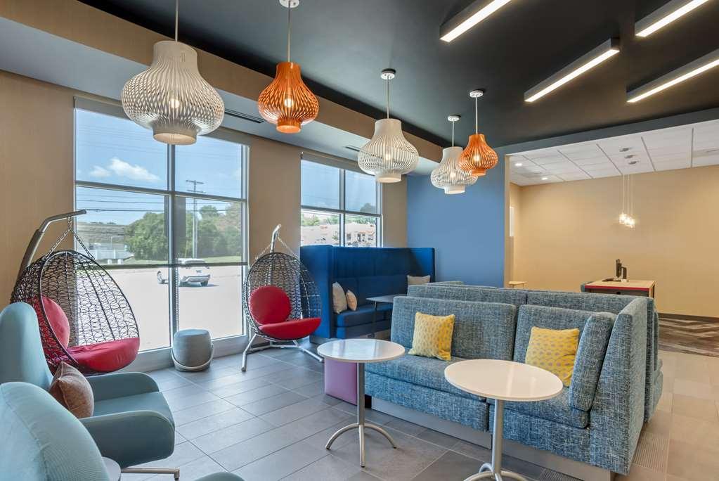 Tru By Hilton Gastonia Hotel Interior photo